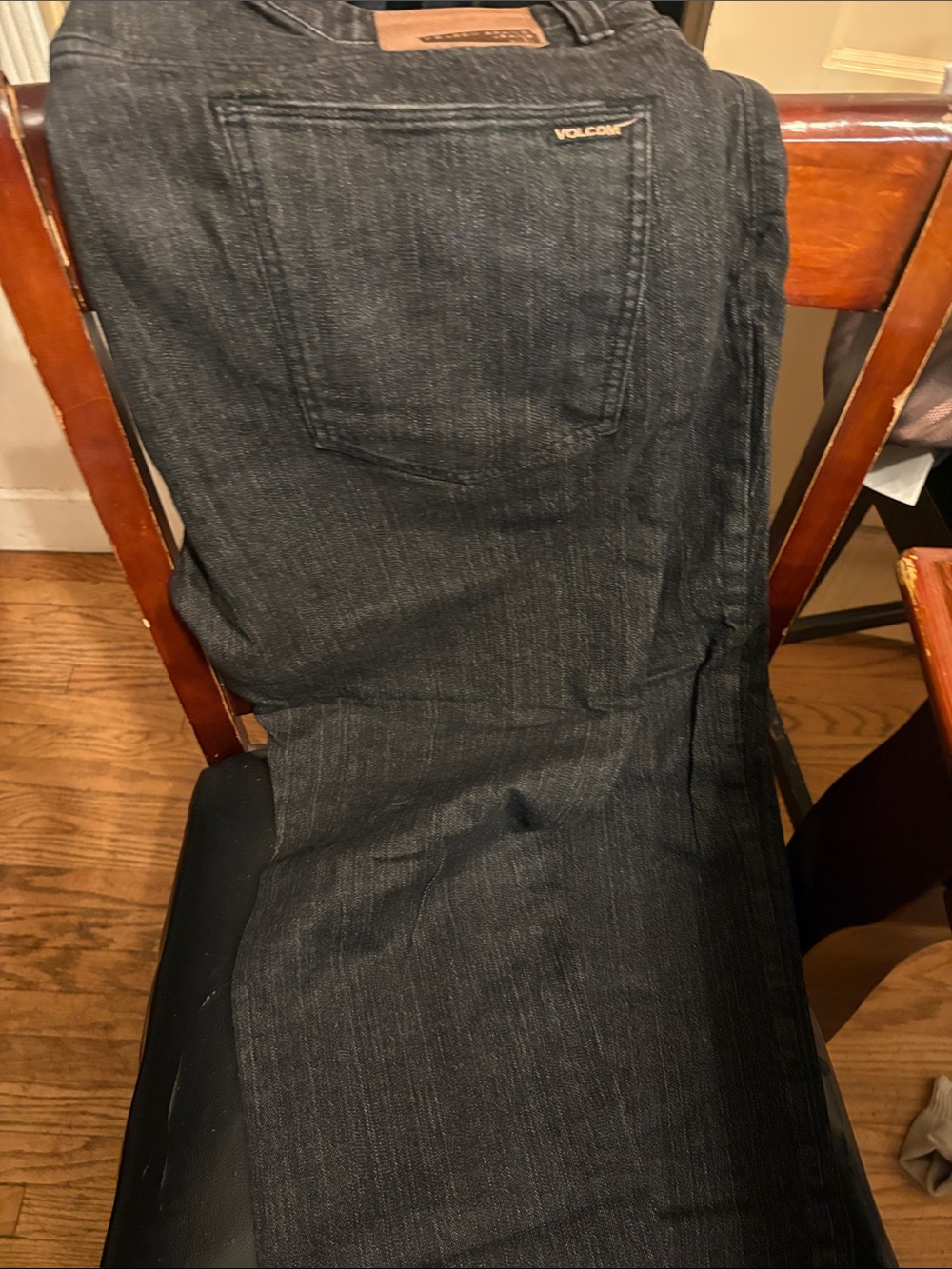 Volcom Men's Black Straight Leg Jeans